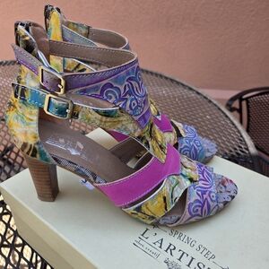 L'ATISTE Purple Pink Swirl Heels